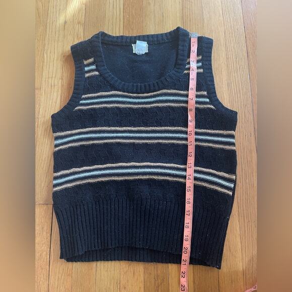 70s Vintage Cable Knit Vest - Picture 7 of 7